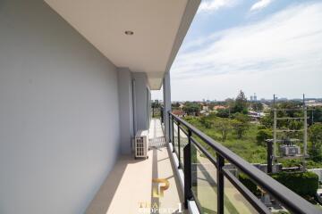 Stunning 3 Bedroom Corner Unit At The 88 Condo - Hua Hin