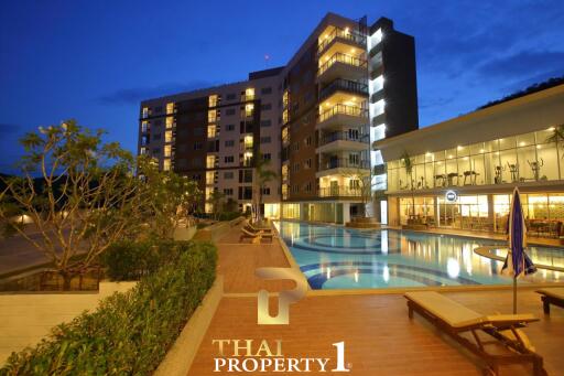 Stunning 3 Bedroom Corner Unit At The 88 Condo - Hua Hin