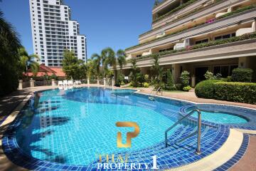 Nordic Park Hill - Pool & Sea View 3 Bedroom Large Condo