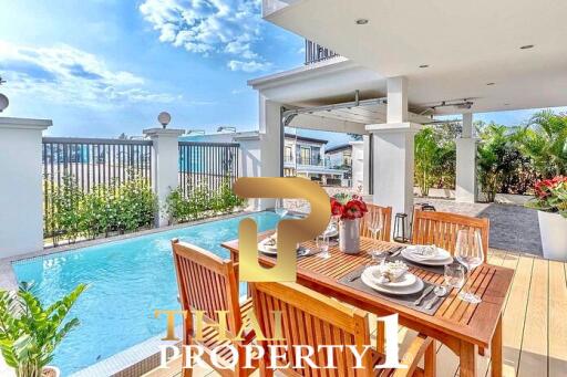 Exclusive Pool Villa Project On The Top Of  Golden Location In Pattaya