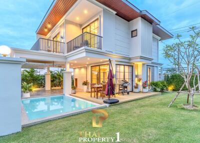 Exclusive Pool Villa Project On The Top Of  Golden Location In Pattaya