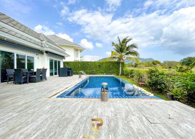 Direct Golf Course View - 3 Bedroom Pool Villa @ Black Mountain