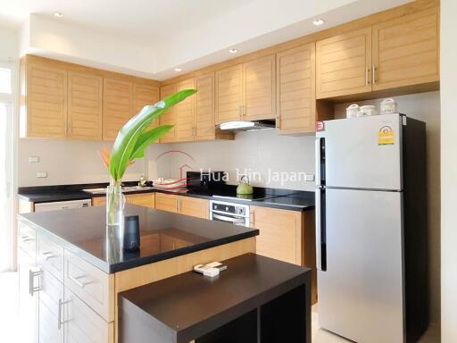 Beautifully Furnished 2 Bedroom Unit for Rent inside Blue Lagoon Condominium