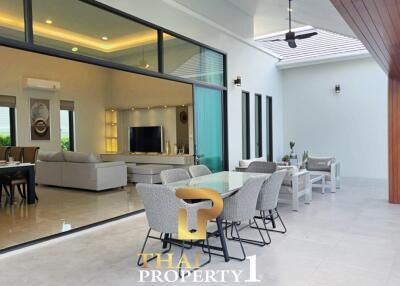 New Modern Design 3 Bedroom Pool Villa With Mountain-Views - Hua Hin