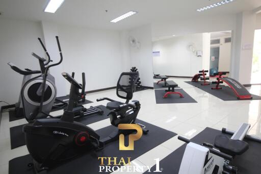 Upgraded 2 Bedroom Unit At Nordic Park Hill - Patamnak Soi 4