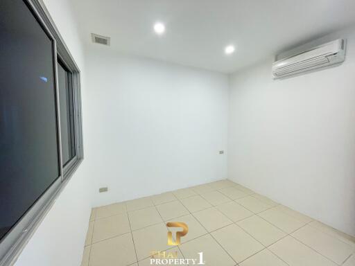 Upgraded 2 Bedroom Unit At Nordic Park Hill - Patamnak Soi 4