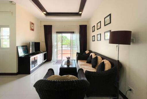 Huge Price Reduction!! Beautiful 3 Bedroom Villa in Popular Emerald Project off Soi 112 (completed, fully furnished)