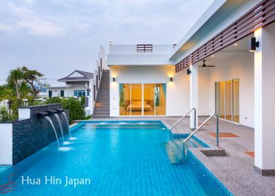 Contemporary 4 Bedroom Pool Villa with Stunning View from Roof Top Terrace for Sale in South of Hua Hin (fully furnished)