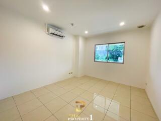 Massive 2 Bedrooms Condo Unit At Nordic Park Hill - Pratamnak