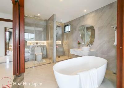 **Great Location** Contemporary 3 Bedroom Pool Villa for Sale on Soi 94 Hua Hin (Off-Plan)