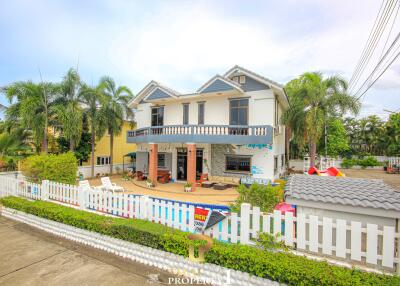 Contemporary Style 4 Bedroom Villa For Sale - Hua Hin