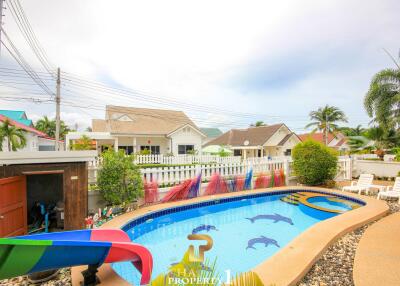 Contemporary Style 4 Bedroom Villa For Sale - Hua Hin