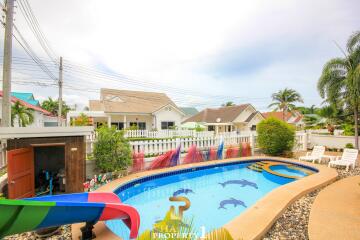 Contemporary Style 4 Bedroom Villa For Sale - Hua Hin