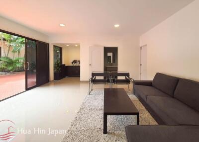 Hot Sale!! Spacious Balinese-Style 5-Bedroom Villa with 2-Story Art Atelier, Just 6 km from Hua Hin Centre for Sale