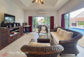 Beautiful 3 Bedroom Pool Villa at Amazing price inside Smart House Project near Black Mountain