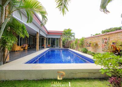 Wonderful 3 Bed Pool Villa On A Large Plot For Sale In Soi Hua Hin 112