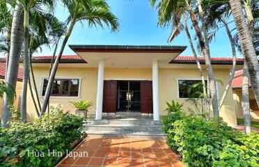 Solid and Spacious 3 Bedroom Pool Villa for Sale on Soi 114 Hua Hin for Sale