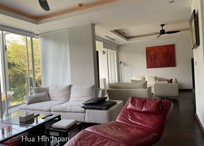 Fully Renovated, Beautiful 2 Bedroom Unit for Rent at Baan Ing Phu near Black Mountain, Hua Hin