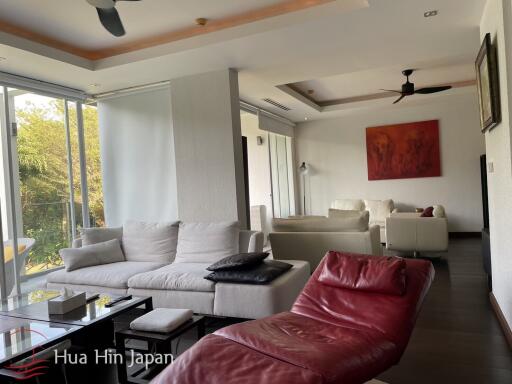 Fully Renovated, Beautiful 2 Bedroom Unit for Rent at Baan Ing Phu near Black Mountain, Hua Hin