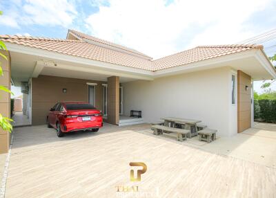 Charming 3 Bedroom House For Sale At - Ibreeze View