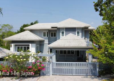 Modern 2 Story House on Soi 70 very close to Hua Hin centre for Sale