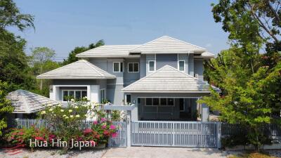 Modern 2 Story House on Soi 70 very close to Hua Hin centre for Sale