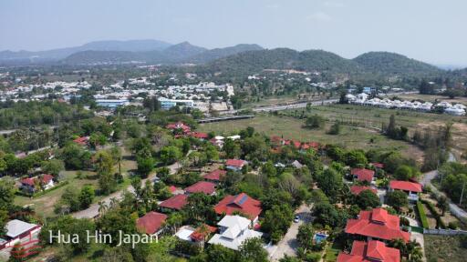 Modern 2 Story House on Soi 70 very close to Hua Hin centre for Sale