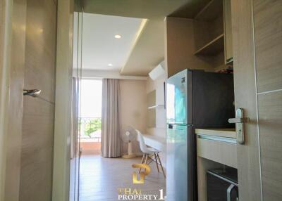 Good-Sized Studio Unit For Sale - Seven Seas Jomtien