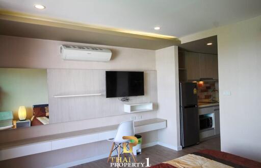 Good-Sized Studio Unit For Sale - Seven Seas Jomtien