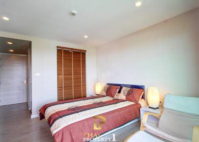 Good-Sized Studio Unit For Sale - Seven Seas Jomtien