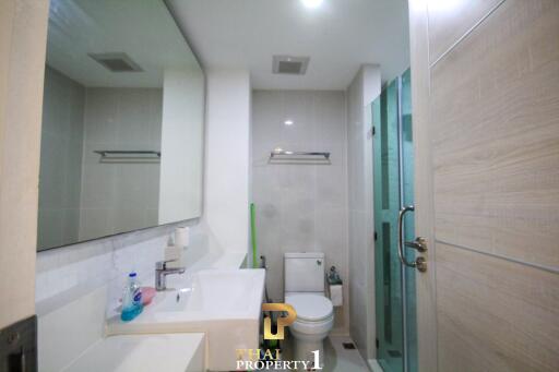 Good-Sized Studio Unit For Sale - Seven Seas Jomtien