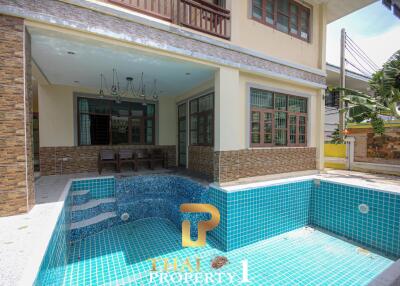 5 Bedroom House With Restaurant For Sale - Hua Hin Soi 88