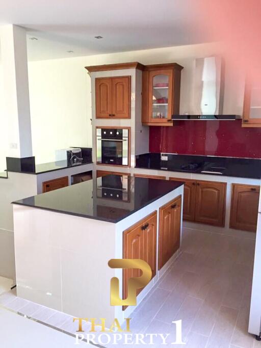 Freestanding Toscana Style 3 Bedroom House - Hua Hin Soi 102