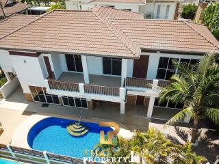 Large 2 storey Pool Villa centrally located Hua Hin South