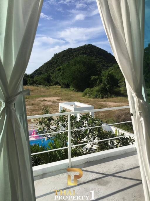 Private 2 Bedroom Pranburi Pool Villa