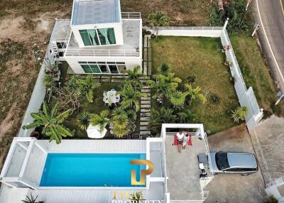 Private 2 Bedroom Pranburi Pool Villa