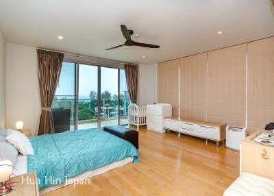 3 Bedroom Penthouse with Stunning Seaview in  Khao Takiab, Hua Hin for Sale (Fully Furnished)