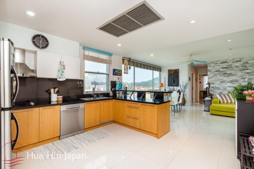 3 Bedroom Penthouse with Stunning Seaview in  Khao Takiab, Hua Hin for Sale (Fully Furnished)