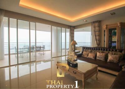 Panoramic Sea View Large 3 Bed Unit At La Royal Beach - Na Jomtien