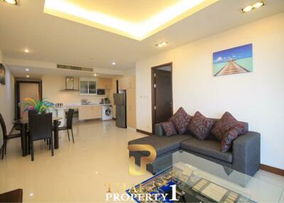 Modern 2 Bedroom Condo La Royale Beach - Na Jomtien