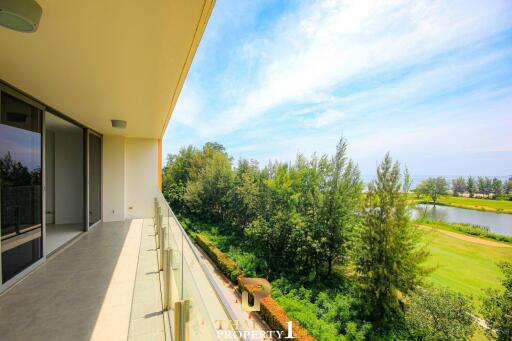 Stunning 2 Bed Condo At The Sanctuary Hua Hin