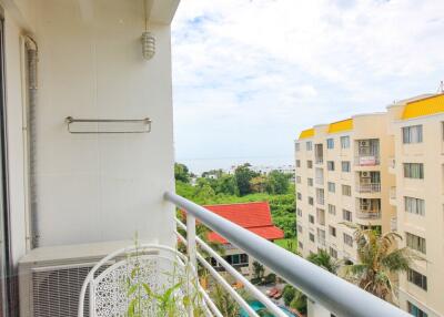 Beautifully Fitted & Furnished Studio Unit For Sale At Hin Nam Sai Suay condominium - Hua Hin Soi 7