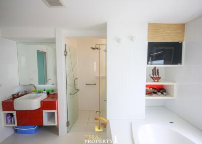 Beautifully Fitted & Furnished Studio Unit For Sale At Hin Nam Sai Suay condominium - Hua Hin Soi 7