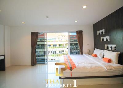 Large 1 Bed Unit on Top Floor - Pratamnak