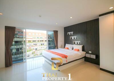 Large 1 Bed Unit on Top Floor - Pratamnak