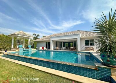 Elegant Park Villa 3 Bedroom Inside A Luxury Private Estate On The Way To Black Mountain Golf Course