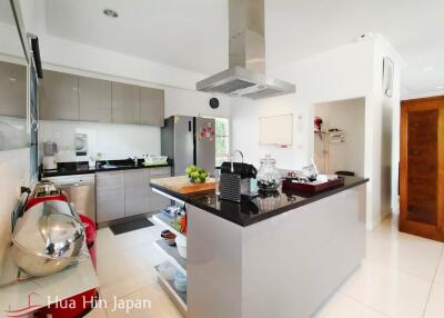 2 Bedroom house for sale at The Natural Lake Hills in Soi 6