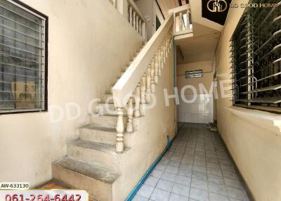 Entrance stairway and hallway