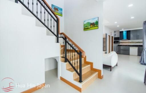 Great Location! 4 Bedroom House with Private Pool for Sale in Soi 102 Hua Hin, Near Bluport (Fully Furnished)