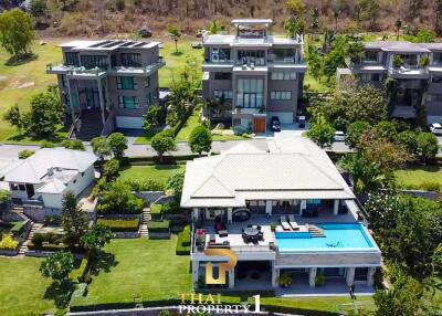 Black Mountain Luxury Golf Course Villa For Sale